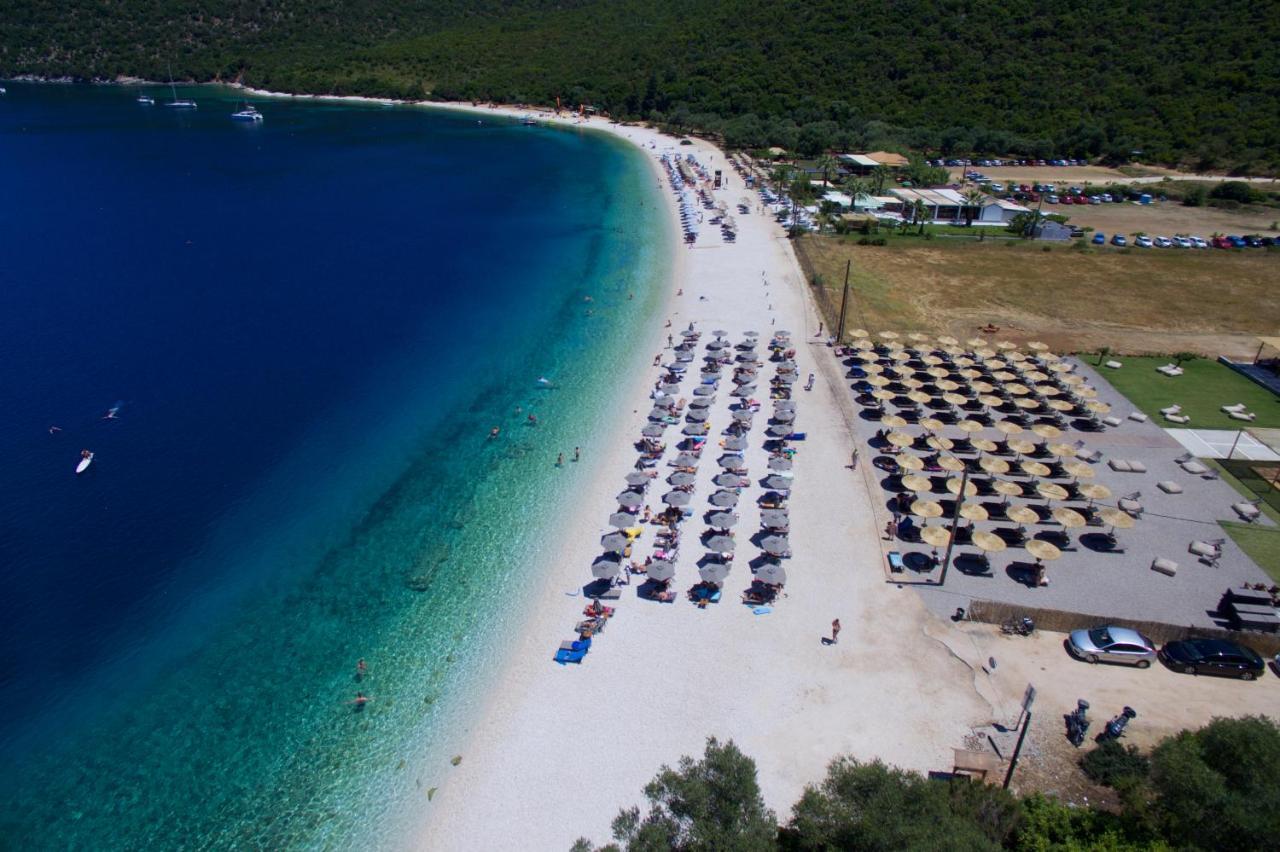 Serenity Superior Suite Apartment Argostoli  Bagian luar foto